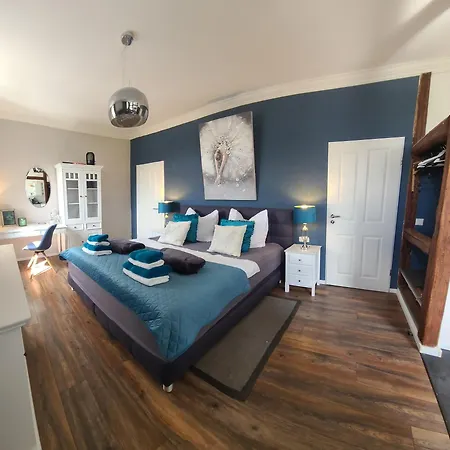 Apartmenthaus Am - Seeblick - Naehe Motorsportarena * Seehausen (Borde)
